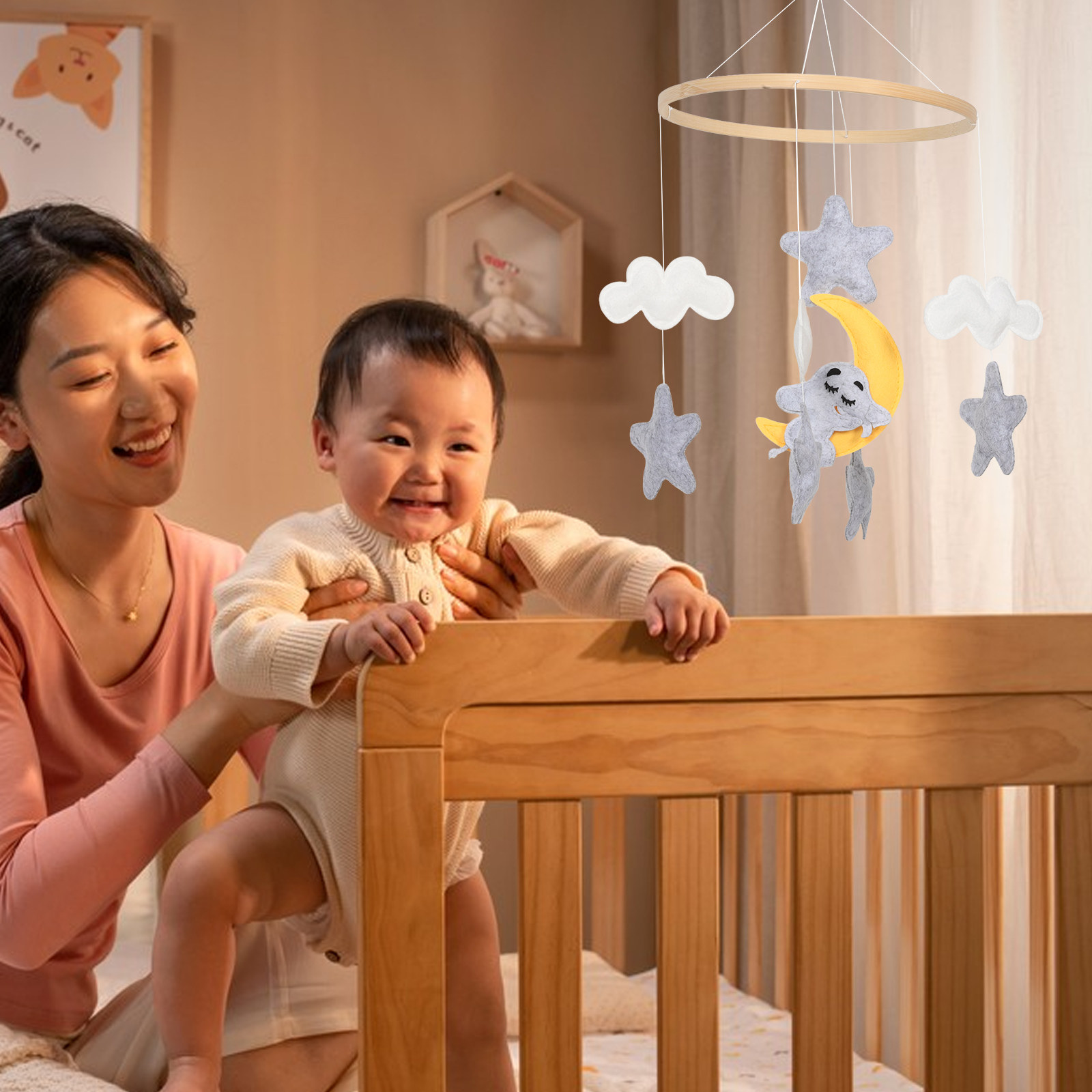Móvil de Cuna de Fieltro con A - Baby Nursery Crib reseña y precio